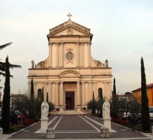 Chiesa_Parrochiale_di_Dossobuono